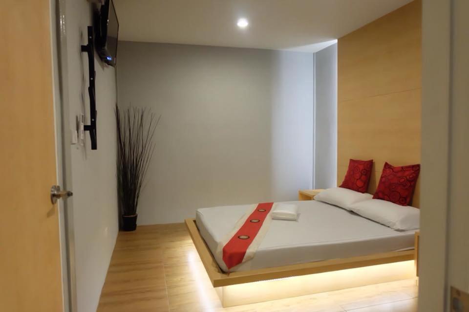 Love Box Resort Bangkok Exterior foto